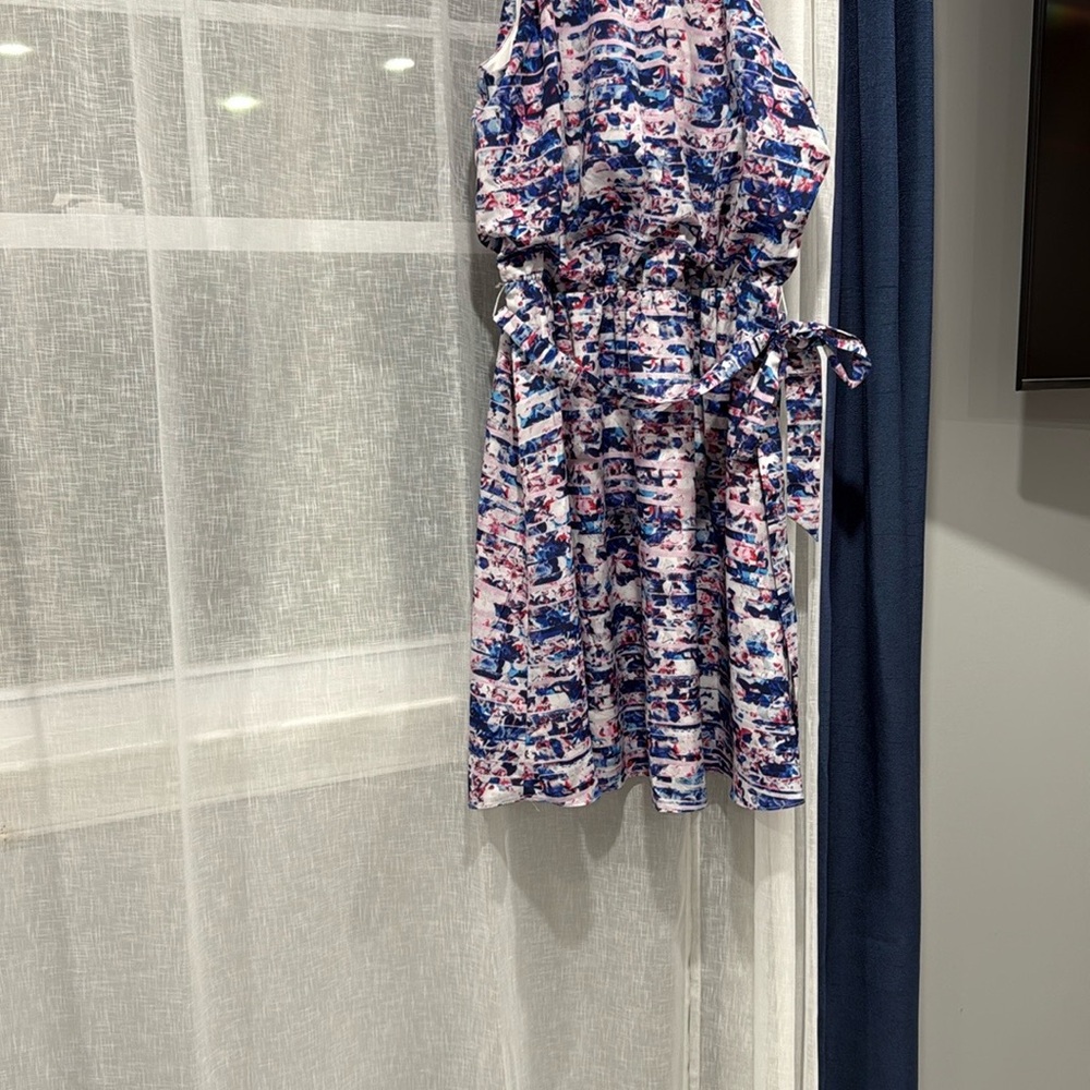 Guess Multicolor Abstract Dress
